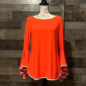 Coco Bianco Bell Sleeve Blouse